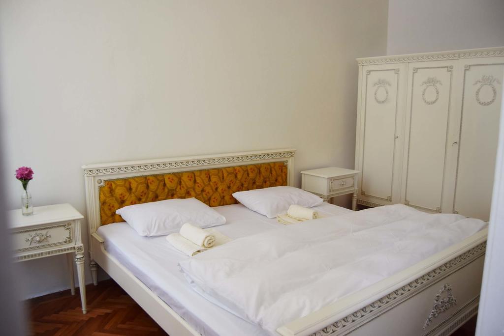 Contessa Apartment Cluj Napoca Zewnętrze zdjęcie